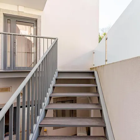 公寓 Modern Graca 2 *